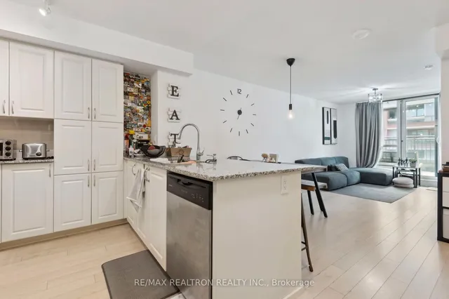 Additional image 23 of 3091 Dufferin St Unit 731