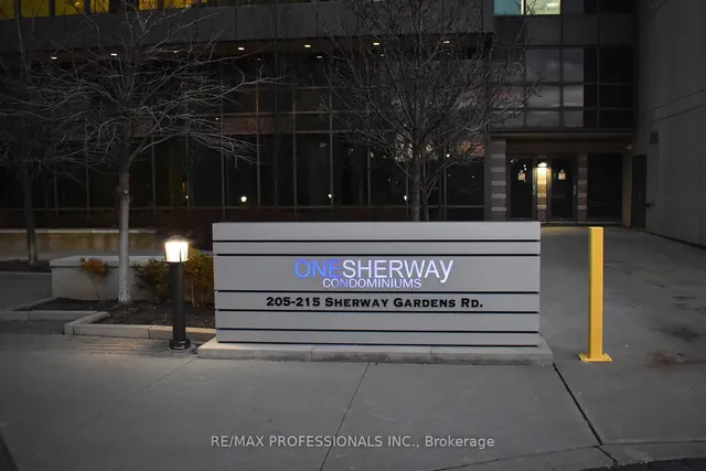 Additional image 3 of 205 Sherway Gardens Rd Unit 105