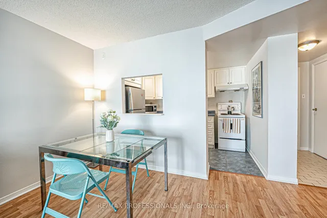 Additional image 18 of 61 Main St Unit 202