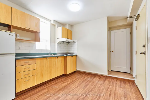 Additional image 17 of 1395 Gerrard St