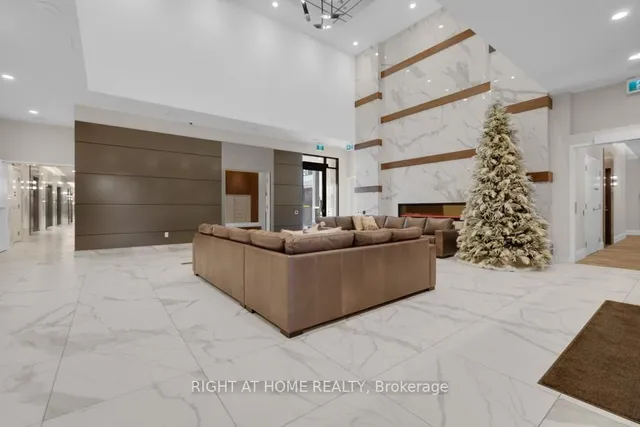 Additional image 32 of 1050 Main St Unit 312