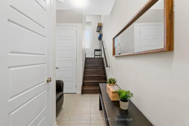 Additional image 8 of 975 Whitlock Ave Unit 23