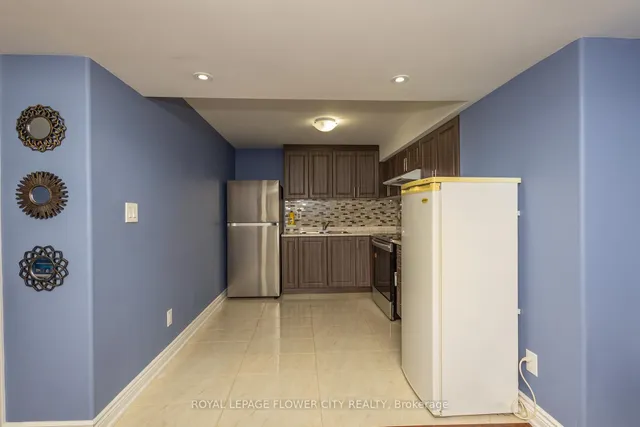 Additional image 46 of 8 Washburn Rd