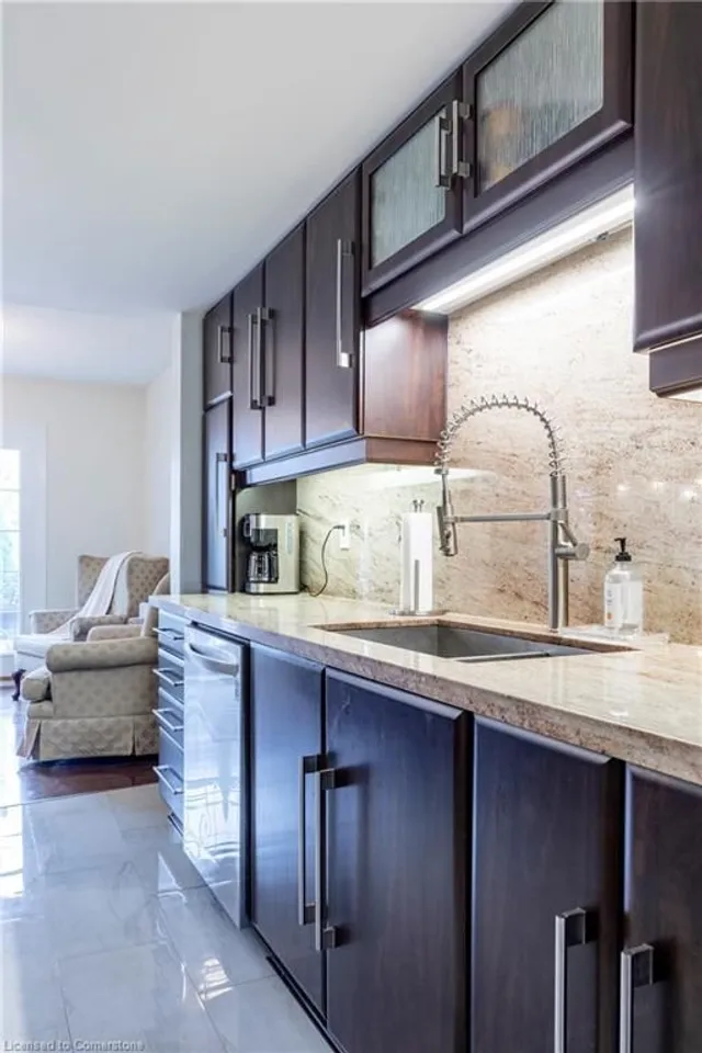 Additional image 17 of 9 Harbour Dr