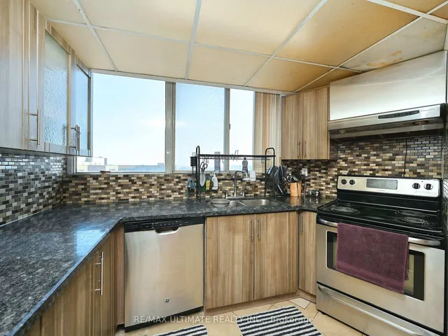 Additional image 15 of 3700 Kaneff Cres Unit 2101