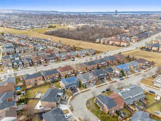 Additional image 45 of 828 Gazley Circ