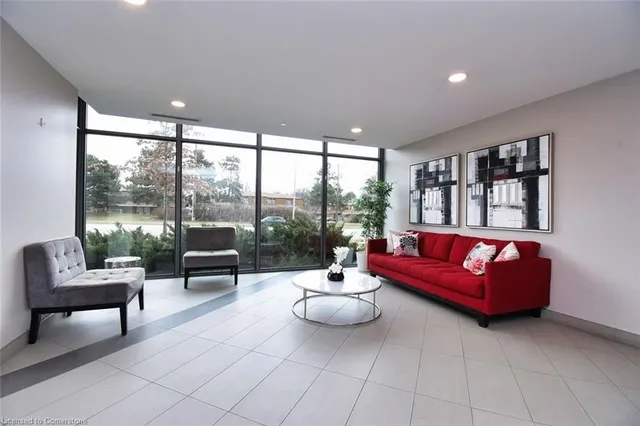 Additional image 30 of 1284 Guelph Line Unit 421