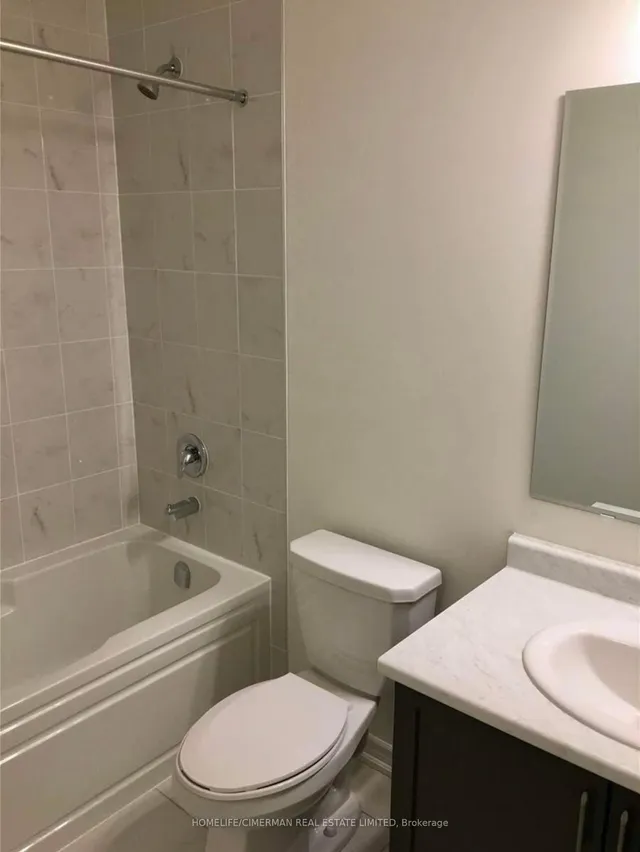 Additional image 7 of 521 Fir Crt