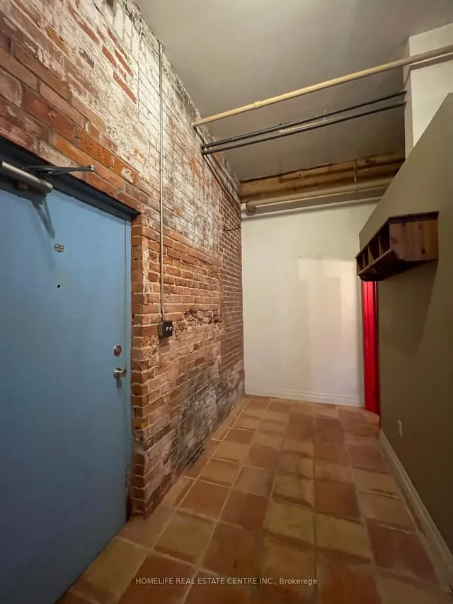 Additional image 5 of 121 Prescott Ave Unit 1