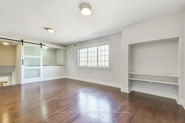 Additional image 23 of 174 Foxbar Rd