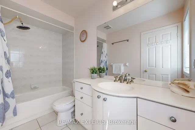 Additional image 32 of 84 Piperbrook Cres