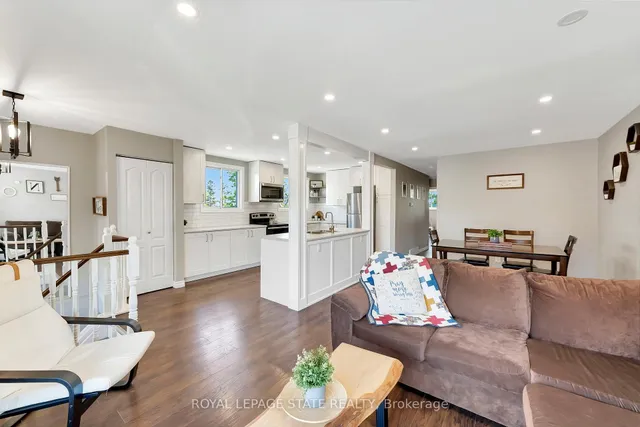 Additional image 12 of 41 Yeoville Crt