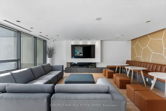 Additional image 34 of 285 Mutual St Unit 302