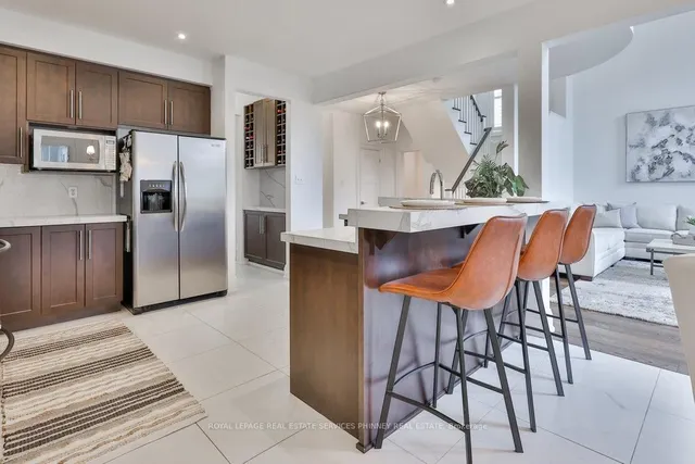 Additional image 11 of 958 Irish Moss Rd