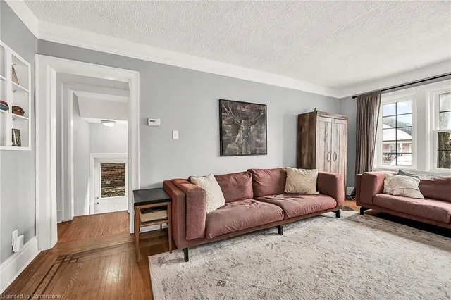 Additional image 8 of 264 Ottawa St