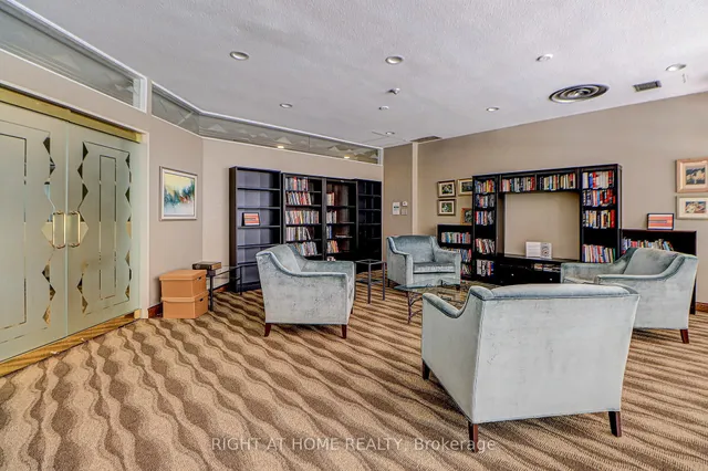 Additional image 44 of 130 Carlton St Unit 1207