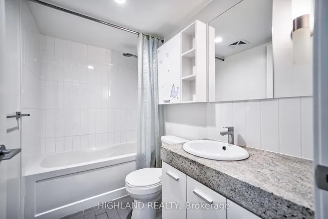 Additional image 9 of 15 Singer Crt Unit 512