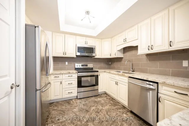 Additional image 4 of 55 Lombard St Unit 203
