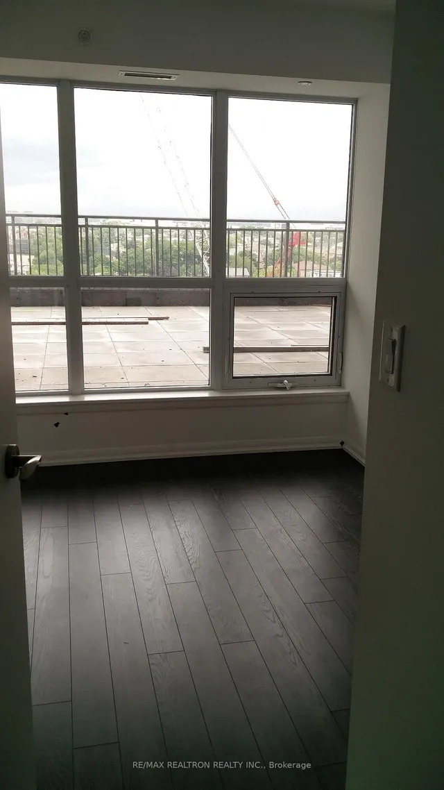 Additional image 14 of 830 Lawrence Ave Unit 917