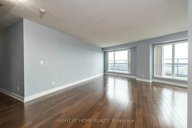 Additional image 7 of 125 Village Green Sq Unit 3703