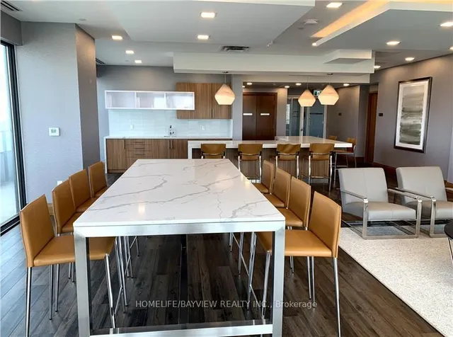 Additional image 33 of 30 SHORE BREEZE Dr Unit 5106