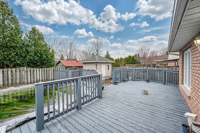 Additional image 30 of 172 Alderlea Ave