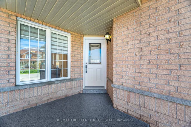 Additional image 4 of 5927 Stonebriar Cres