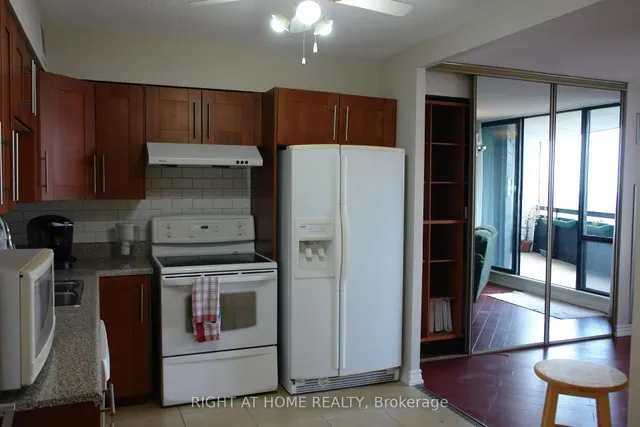 Additional image 2 of 75 Graydon Hall Dr Unit 2308