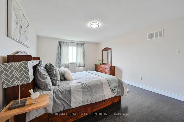 Additional image 23 of 10 Stalbridge Ave