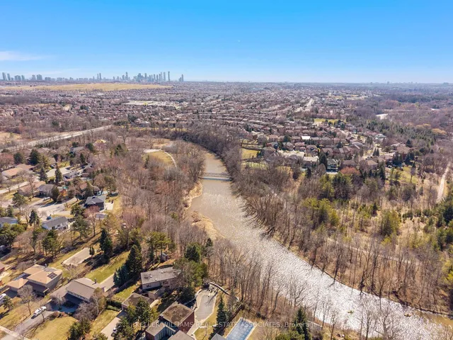 Additional image 37 of 4 Dunray Crt