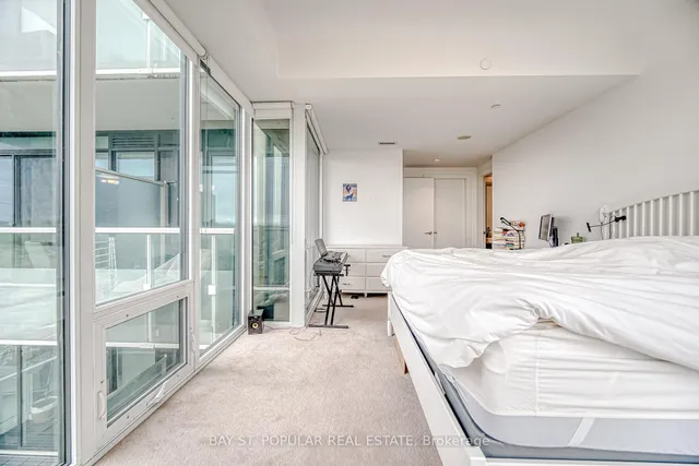 Additional image 15 of 3018 Yonge St Unit 803