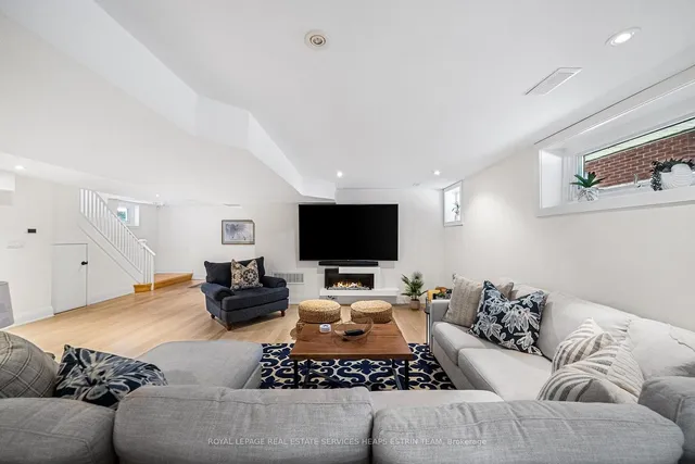 Additional image 44 of 231 Glenrose Ave