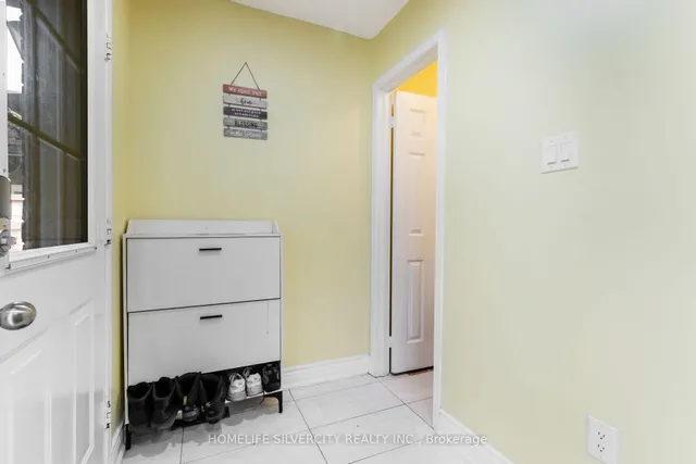 Additional image 22 of 32 Summerdale Cres