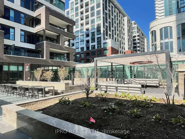 455 Wellington St Unit 1002