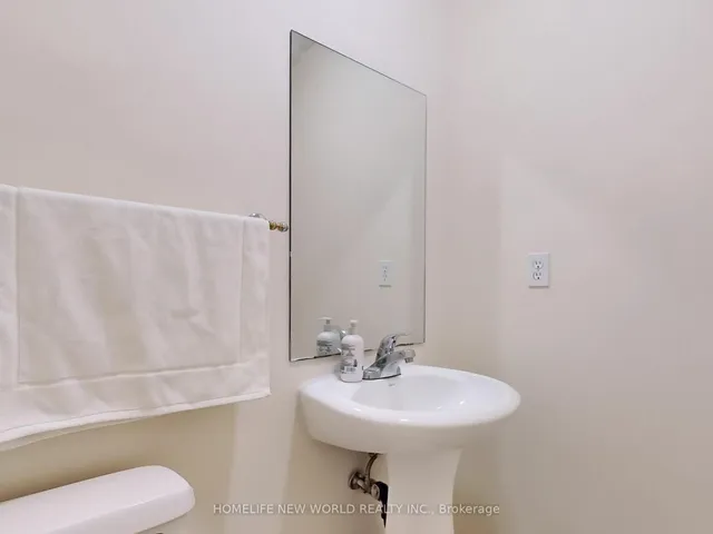 Additional image 13 of 18 Freesia Rd