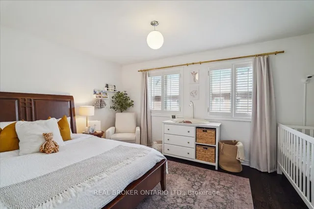 Additional image 18 of 114 Evans Ave Unit 7