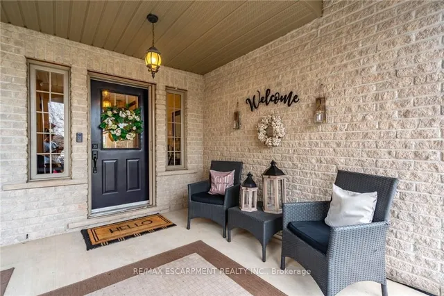 Additional image 4 of 40 COMMANDO Crt