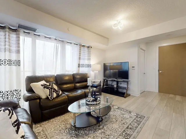 Additional image 15 of 225 Village Green Sq Unit 803