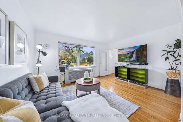 Additional image 9 of 16 Plaxton Dr