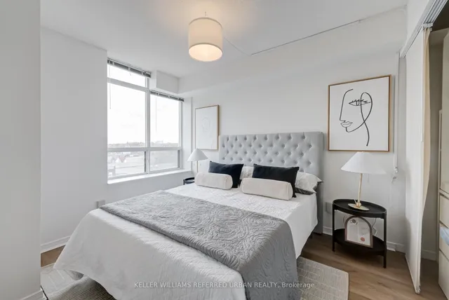 Additional image 14 of 140 Bathurst St Unit 703