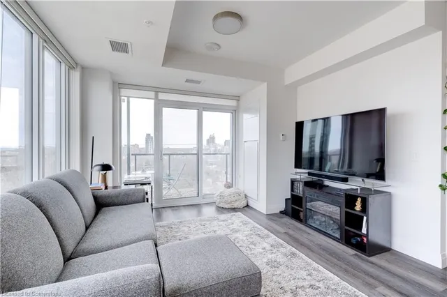 Additional image 8 of 500 Brock Ave Unit 1303