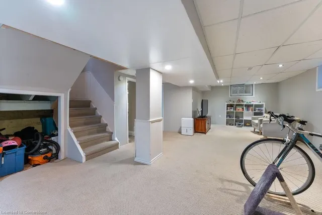 Additional image 24 of 174 Huxley Ave