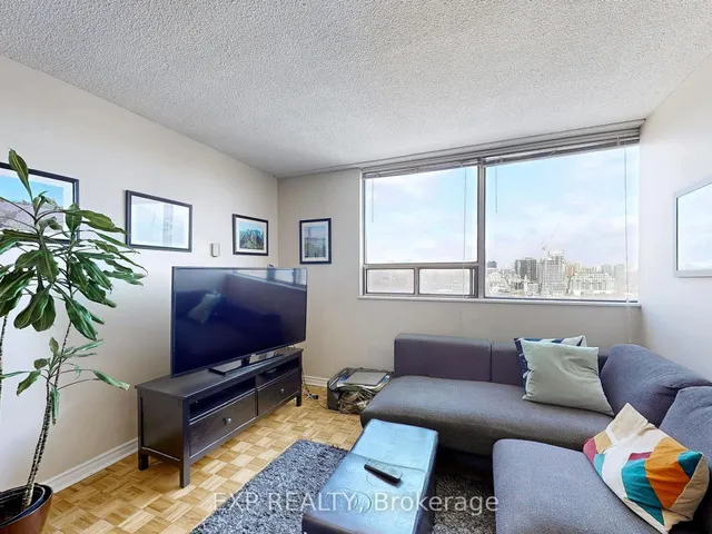 Additional image 10 of 914 Yonge St Unit 1709