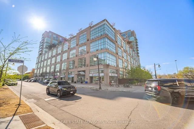 Additional image 22 of 300 Manitoba St Unit 102