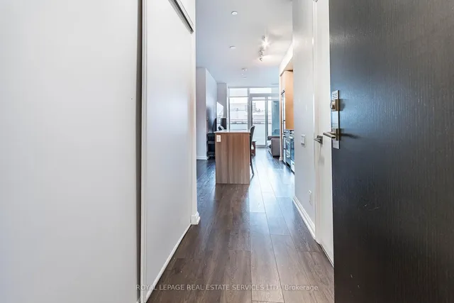 Additional image 6 of 4208 Dundas St Unit 505