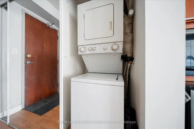 Additional image 16 of 19 Avondale Ave Unit 213