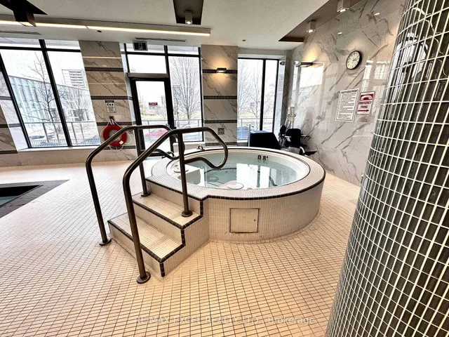 Additional image 31 of 36 Forest Manor Rd Unit A03