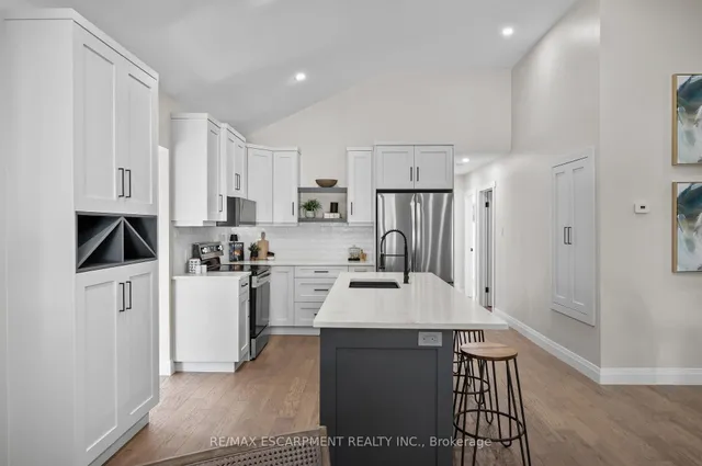 Additional image 13 of 1041 Shepherd's Dr