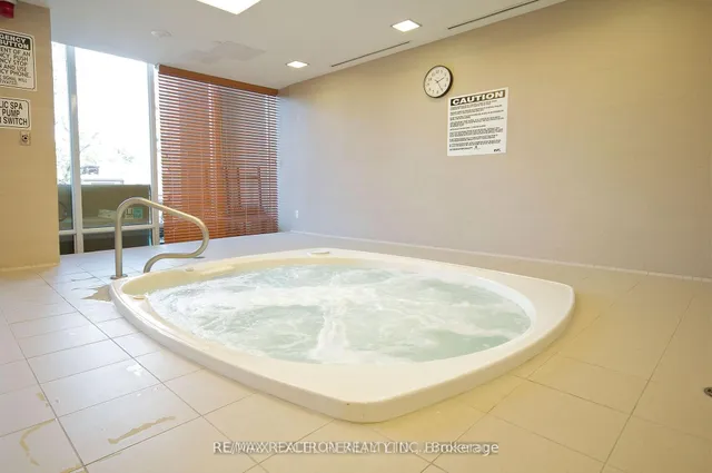 Additional image 30 of 1 Bedford Rd Unit 818