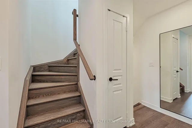 Additional image 17 of 1110 Briar Hill Ave Unit 303